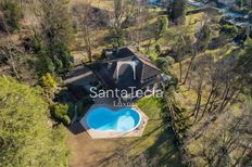 Prestigiosa villa di 2000 mq in vendita, Via Lugano, 43, Luino, Lombardia