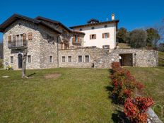 Prestigiosa villa di 900 mq in vendita Via Bueriis, 10, Tarcento, Udine, Friuli Venezia Giulia