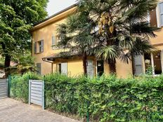 Prestigioso appartamento di 158 m² in vendita Via Saragozza, 83, Bologna, Emilia-Romagna