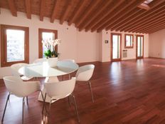 Prestigioso attico di 220 mq in vendita Borgo Sant\'Agnese, 60, Portogruaro, Venezia, Veneto
