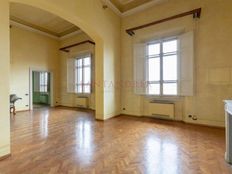 Prestigioso appartamento di 300 m² in vendita Firenze, Toscana