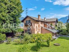 Villa in vendita a Colico Lombardia Lecco