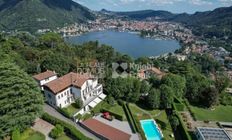 Prestigioso appartamento in vendita Via Cardina, Como, Lombardia