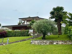 Villa di 330 mq in vendita Buja, Italia