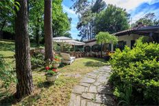 Villa in vendita a Guanzate Lombardia Como