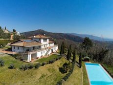 Prestigiosa villa di 700 mq in vendita Via di Villa Fontana, Lucca, Toscana