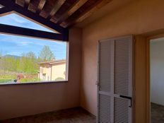 Villa in vendita a Prato Toscana Prato