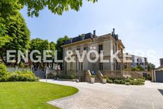 Prestigiosa villa in vendita Corso Leonardo da Vinci, Gallarate, Varese, Lombardia