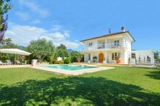 Prestigiosa villa di 320 mq in vendita, Via Don Giovanni Minzoni, 28, Pietrasanta, Lucca, Toscana