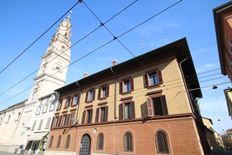 Appartamento di lusso di 425 m² in vendita Strada della Repubblica, Parma, Emilia-Romagna
