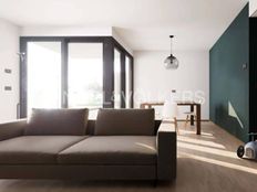 Appartamento di lusso di 124 m² in vendita Via Sondrio, Lecco, Lombardia