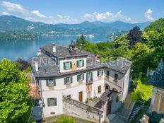 Esclusiva villa di 1483 mq in vendita Via per Orta, 10, Orta San Giulio, Piemonte