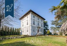 Villa in vendita Lucca, Toscana