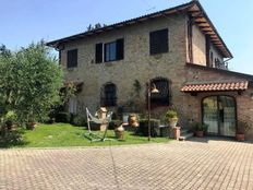 Lussuoso casale in vendita Gambassi Terme, Toscana