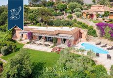 Prestigiosa villa di 250 mq in vendita Arzachena, Sardegna