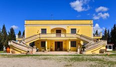 Villa di 500 mq in vendita Strada Statale 7ter, Novoli, Puglia