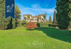 Villa in vendita a Lambrugo Lombardia Como