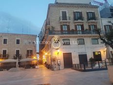 Prestigioso appartamento di 180 m² in vendita Piazza Mercantile, 76, Bari, Puglia