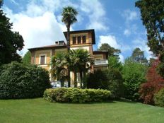 Villa in vendita a Fino Mornasco Lombardia Como