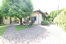 Prestigiosa villa di 200 mq in vendita, Pietrasanta, Toscana