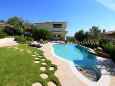 Villa di 250 mq in vendita La Suaredda di Supra, San Teodoro, Sassari, Sardegna