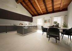 Prestigioso attico di 340 mq in vendita Piazza Pasi, Trento, Trentino - Alto Adige