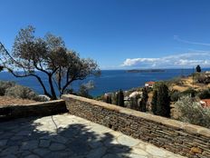 Casa Unifamiliare in vendita a Andros Egeo Meridionale
 Cicladi