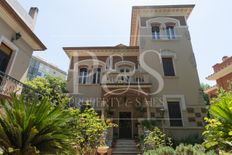 Esclusiva villa di 610 mq in vendita Viale Merello, Cagliari, Sardegna