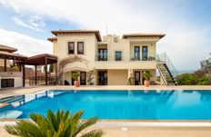 Villa in vendita a Aphrodite Hills Paphos District 