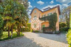 Prestigiosa villa di 321 mq in vendita Cernobbio, Lombardia