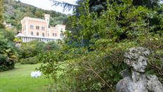 Hotel di lusso di 1200 mq in vendita Lesa, Piemonte