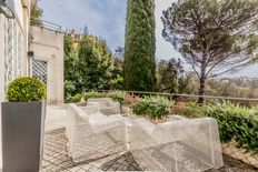 Villa in vendita Viale cortina d\'ampezzo, Roma, Lazio