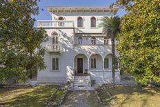Prestigiosa villa di 575 mq in vendita Viale Alessandro Manzoni, Verona, Veneto