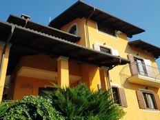 Villa di 270 mq in vendita Cuneo, Piemonte
