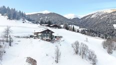 Prestigioso hotel di 1700 mq in vendita San Candido, Trentino - Alto Adige