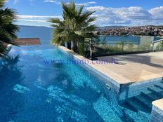 Villa in vendita Traù, Split-Dalmatia