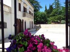 Lussuoso casale in vendita Ostuni, Puglia