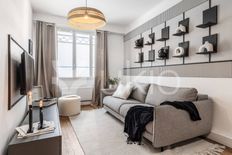 Prestigioso appartamento di 54 m² in affitto Rue des Lyonnais, 12, Parigi, Île-de-France