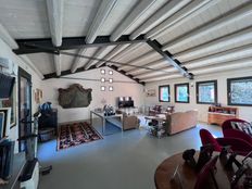 Appartamento di lusso di 430 m² in vendita Via Moretto, Castelfranco Veneto, Treviso, Veneto