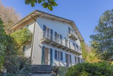 Prestigiosa villa di 450 mq in vendita, Belgirate, Piemonte