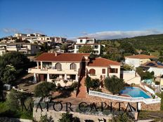 Prestigiosa villa di 274 mq in vendita, Lc. Malamurì, Budoni, Sardegna