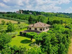 Villa di 440 mq in vendita Cesena, Emilia-Romagna