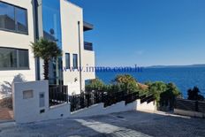 Villa di 230 mq in vendita Traù, Split-Dalmatia