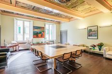 Appartamento di lusso di 360 m² in vendita Firenze, Italia