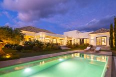 Prestigiosa villa di 581 mq in vendita, Nueva Andalucía, Marbella, Málaga, Andalusia