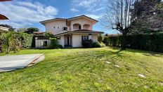 Esclusiva villa di 300 mq in vendita Via della Barbiera, Forte dei Marmi, Lucca, Toscana