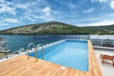 Villa in vendita a Traù Split-Dalmatia Grad Trogir