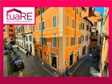 Prestigioso appartamento di 100 m² in vendita Piazza San Lorenzo in Lucina, Roma, Lazio