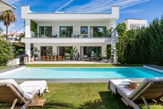 Prestigiosa villa di 606 mq in vendita, Nueva Andalucia, Marbella, Andalusia