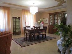 Prestigiosa villa di 330 mq in vendita, Cura Carpignano, Lombardia